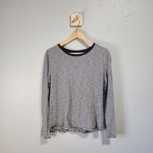 Old Navy Black and White Striped Tee